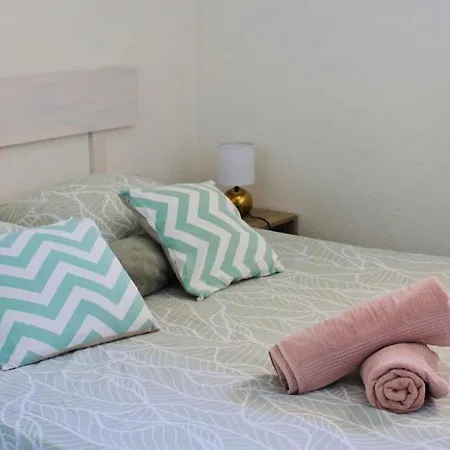 Apartment Blue Bay Home, Tennis, Piscine, Boulodrome *