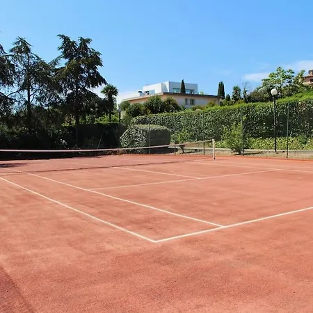 Blue Bay Home, Tennis, Piscine, Boulodrome Apartment *